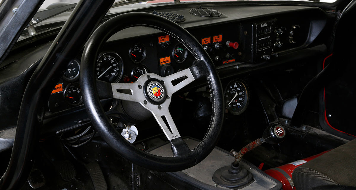 squadra collection abarth 124 group4 interior