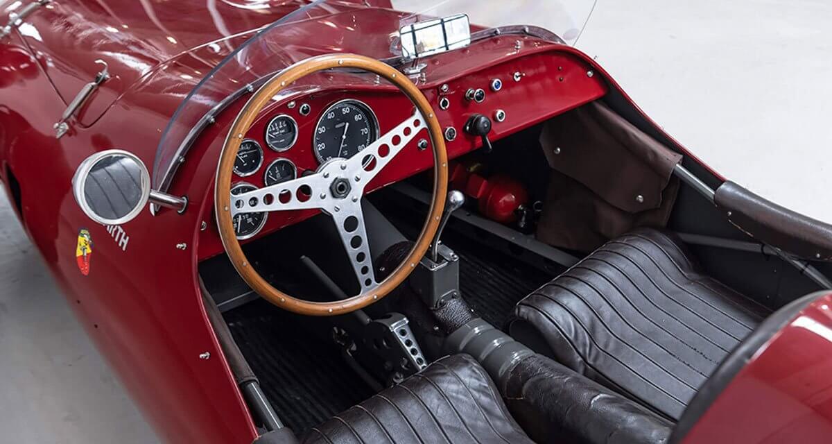 squadra collection fiat 204 sport interior